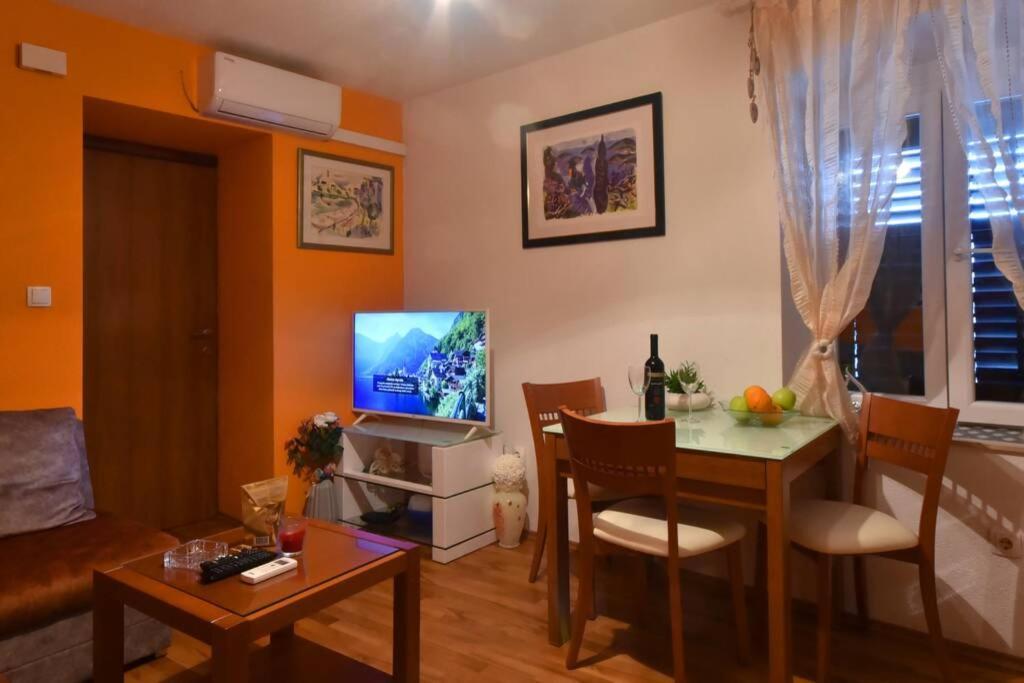 Cozy, Adorable Apartment Elizabeta سبليت المظهر الخارجي الصورة